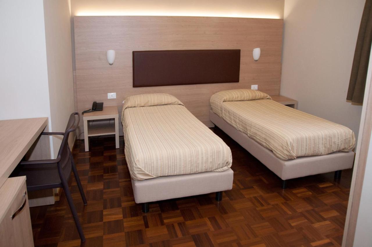 Buca Di Bacco Hotel 3*