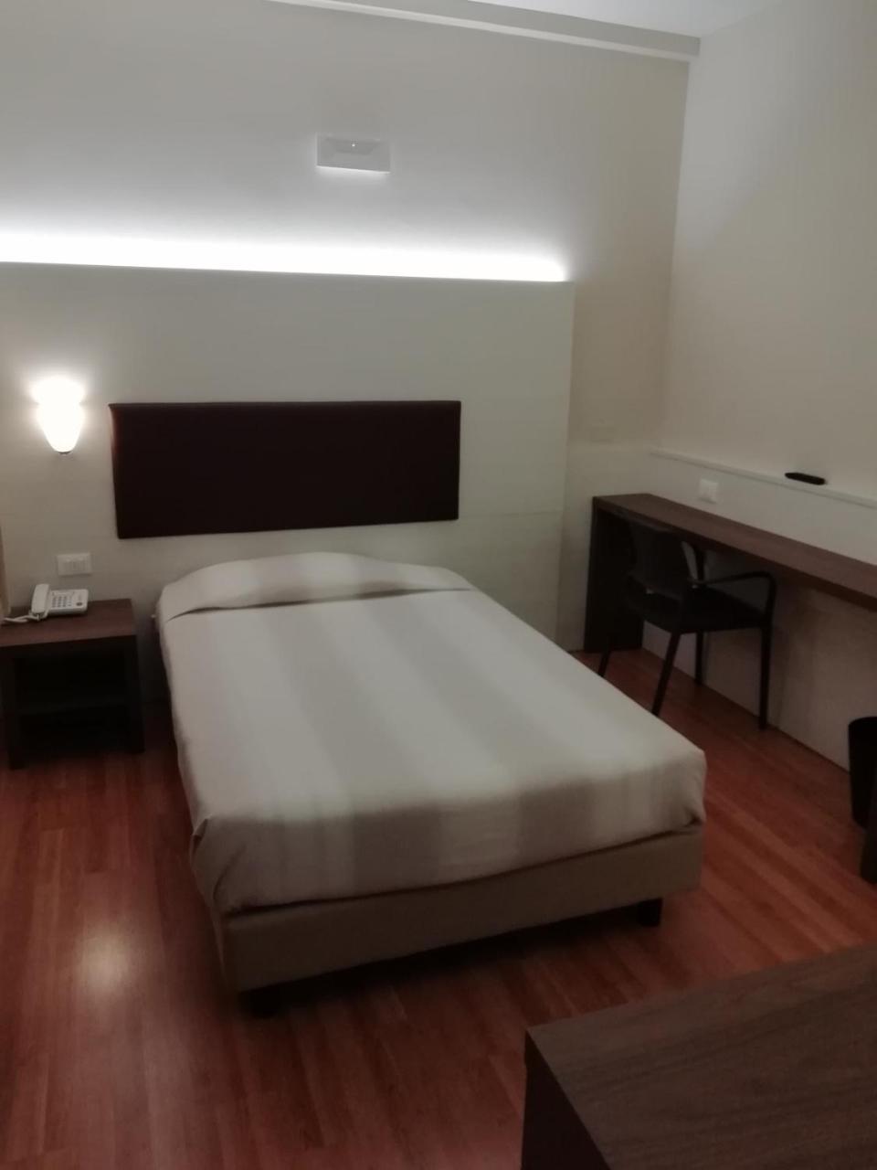 Buca Di Bacco Hotel 3*