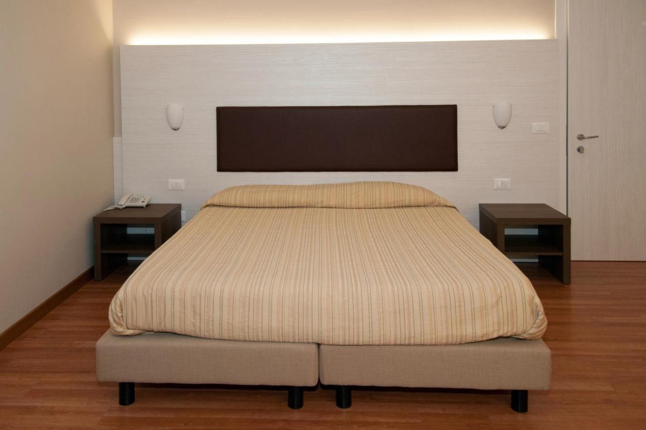 Hotel Buca Di Bacco 3*